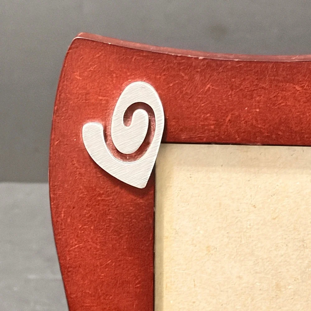 Elsa L Inc Burnt Orange Wavy Wood Picture Frame with Silver Spiral Hearts 4x6